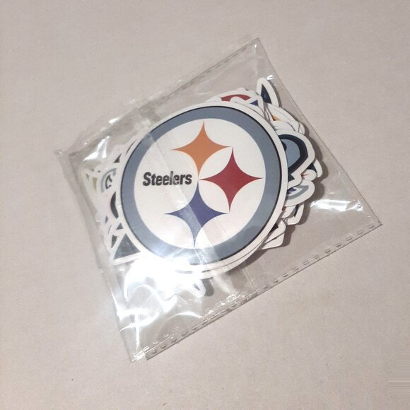 NFL Team Logo Stickers Football Merch Vinyl Decal waterproof 32 sticker pack new - Picture 3 of 4